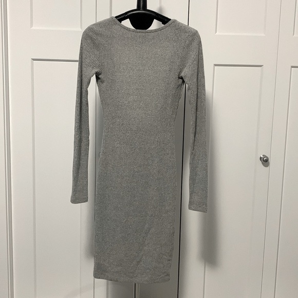 Aritzia community bodycon grey dress - Picture 1 of 3